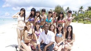 Jamaican in China with the ladies
